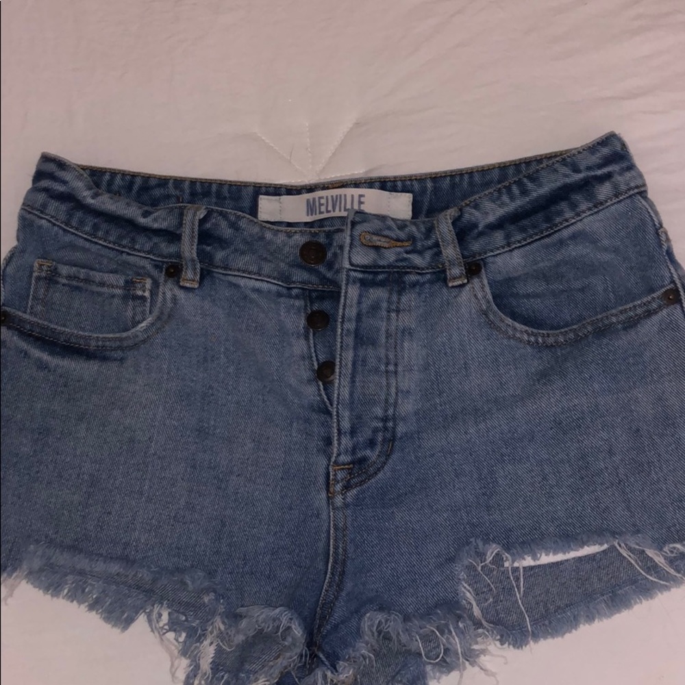 Melville jean short-shorts